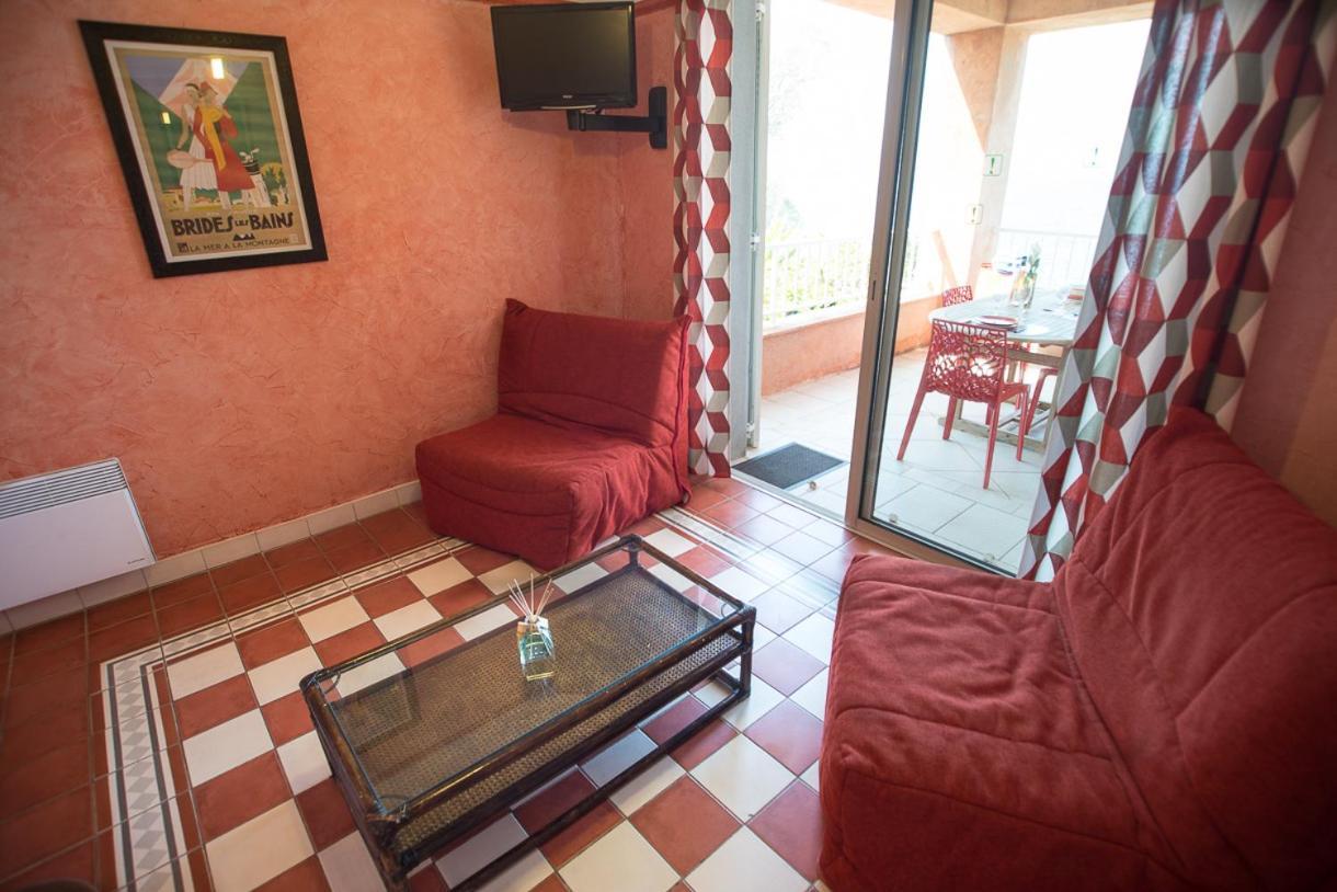 Residence Villa Nova Tiuccia Εξωτερικό φωτογραφία